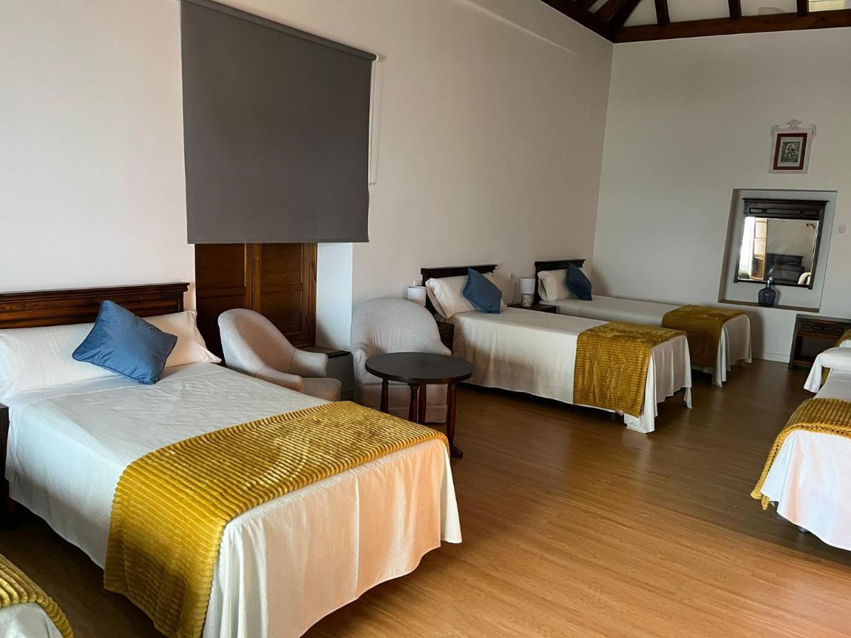 Clarisas Suites Carmona  Esterno foto