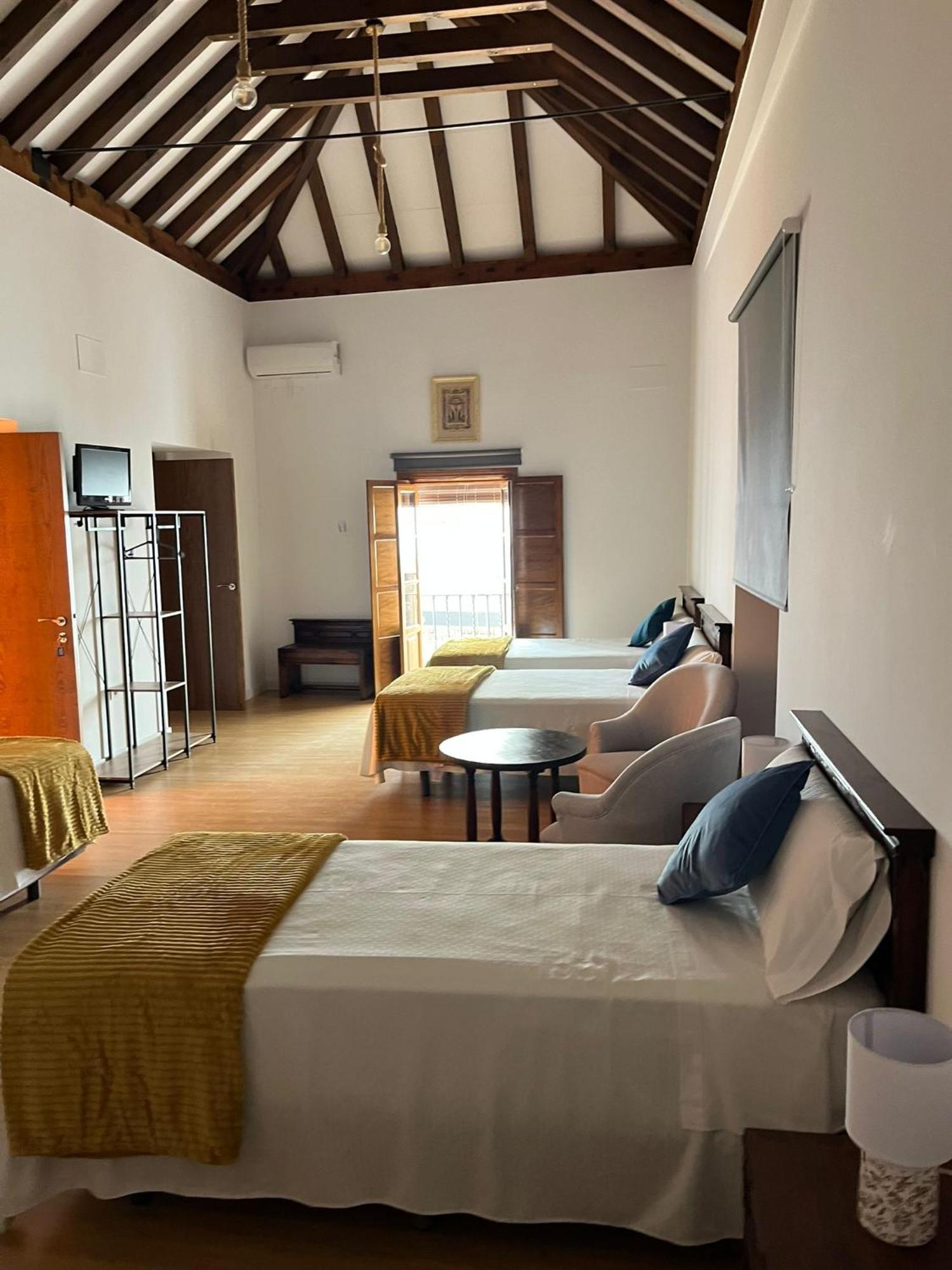 Clarisas Suites Carmona  Esterno foto