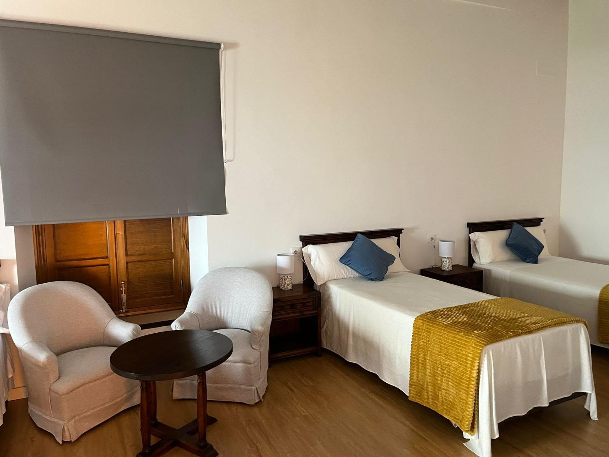 Clarisas Suites Carmona  Esterno foto